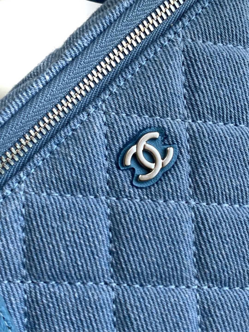Ch**el cosmetic bags